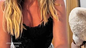 Rubia come la polla dura de su novio corrida facial pov teen 18+ whore