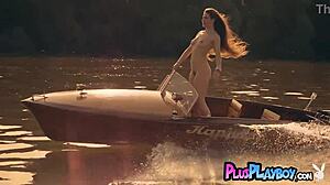 amazing bubble butt brunette teen 18+ model joy draiki showing perfect ass