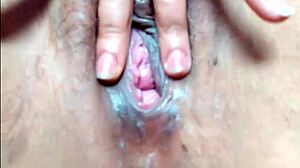 Mature webcam with saggy tits exposed