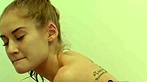 Hey Tiffany Tatum dan Amirah Adara, nak main mainan seks selepas sarapan?