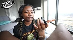 Njena prva BBC, može li podneti taj ogromni kurac?