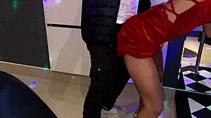 Depois do baile do mk minha namorada arrastou um cara pra comer ela sem camisinha e gozar dentro