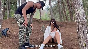 Ormanda Güzel 18+ Fahişe Buldum