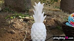 Blondie Jillisa Lynn Outdoor Striptease