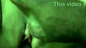 tirando cabaco da novinha com big black cock