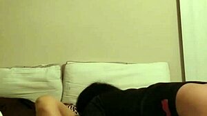 rapido con la comadre timida pero muy caliente