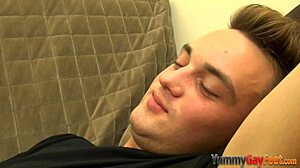 i sniffed toes and fucked twinks bareback in that kinky fetish session, oh man