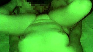 ele me chupou t�o gostoso que eu gozei na cama todinha ontem