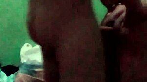 Amateurs engage in anal assfucking group sex