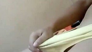 guy masturbates in a hotel room during his stay