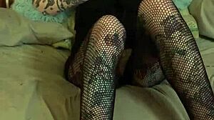 Tattooed woman in glasses encourages detailed jerking off