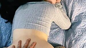 dia terus kongkek saya sampai pancut, kemudian dalam mulut?