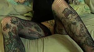 Tattooed woman in glasses encourages detailed jerking off