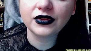 Garbage Giant Goddess Crush Fetish.