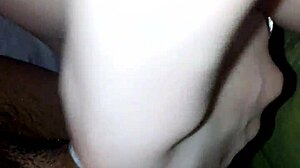 novio coge duro a su novia en sexo intenso