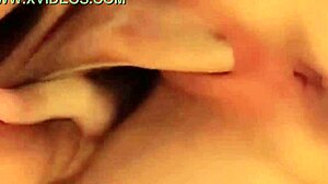 Gimo gimiendo mientras follo en baño del súper