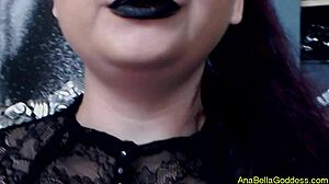 Garbage Giant Goddess Crush Fetish.