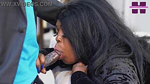 Bang Sexy Lady to Make Her Scream Love