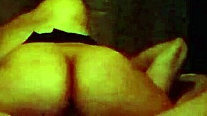 Curvy Latina MILF rides hard with that big amateur ass