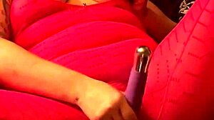 milf kelly patrick pawg gets fisted by bbc until she squirts