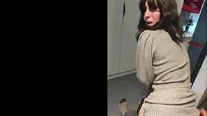 Step-mom teaches me to last longer for girlfriend