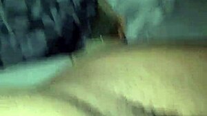 Sidechick jacks off married man in parking lot 😏