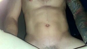 pendeja from uba argentina rides huge cock!