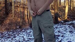 omg, i just did a naked cumshot outside, so crazyy!