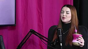 Ainda Não Viu Um Pau Estranho Mas O Saco Era Muito Caído