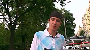 Homosexual dude gives lusty anal lickings 😏