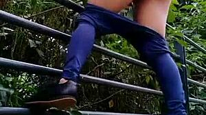 Colombian babe gets anal in the park 😏