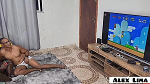 Super Mario game turns into hot sex with Fernanda Chocolatte.