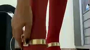 Bia hot, want a foot massage?