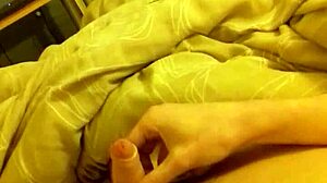 wanna see my long thin cock cum in bedroom?