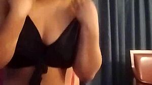 Sexycumminmypussy squirts like a water park with vibrator