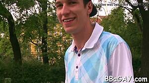 Homosexual dude gives lusty anal lickings 😏