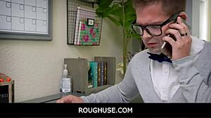 Hey, se freeuse sort ung pige 18+ stedsøster James Cameron med Nicky Rebel!