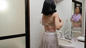 朋友妈妈玲子在最终日本章节里激情