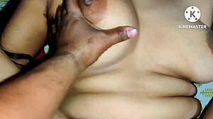 Desi Indian bhabhi enjoys chudai