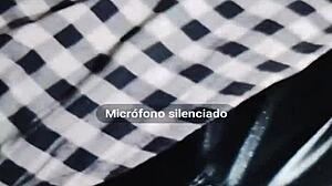 Video llamada con un seguidor en vivo miraba como me mamaban el culo y me cog�an ante el