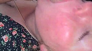 Shot live no edit of amateur bbw deepthroat action 😏