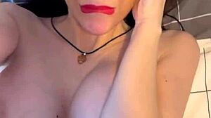 istri panas selingkuh di restoran dengan aksi anal intens