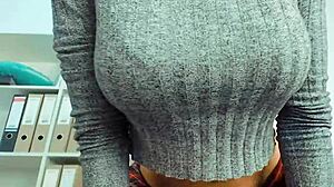 i love her curvy body in cosplay on webcam