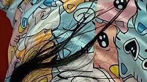 alice de pijaminha novo com a bucetinha toda molhada me deixo de pal duro quando chamo pra ir ver filme com ela