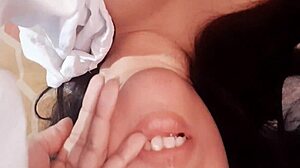 I'm touching myself to music on new year, so excitad!