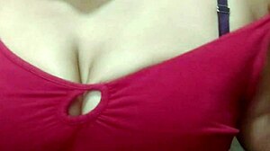 come get wet with me, milena mars, no limits on this latina masturbation?