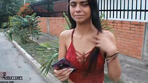 Me Encuentro A Una Linda Morena Y La Llevo A Mi Apartamento Y Follo Su Cremoso Coño Historia Completa