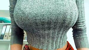 i love her curvy body in cosplay on webcam