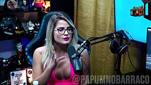Bruna Carlos turns Ruan on with her ass in the podcast interview?