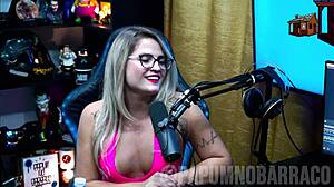 Bruna Carlos turns Ruan on with her ass in the podcast interview?